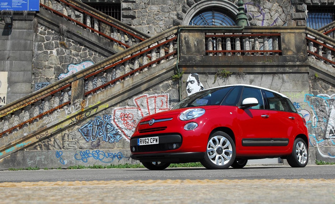 Fiat 500L 2013-3.jpg